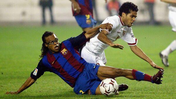 Edgar Davids during the La Liga match between Sevilla and Barcelona. Edgar Davids during the La Liga match between Sevilla and Barcelona.
